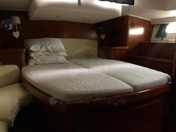 BENETEAU - BENETEAU 57 - interiors