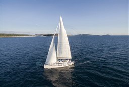 MORE YACHTS - MORE 40 - exteriors