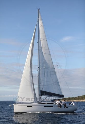 MORE YACHTS - MORE 40 - exteriors