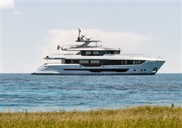 GULF CRAFT - MAJESTY 112 - exteriors