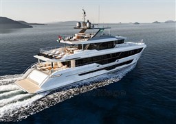GULF CRAFT - MAJESTY 112 - exteriors