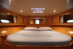 HORIZON YACHT - HORIZON 45 - interiors
