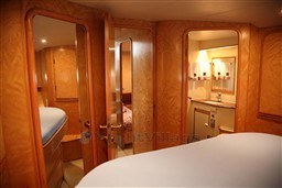 HORIZON YACHT - HORIZON 45 - interiors
