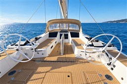 ELEVA YACHTS - ELEVA FIFTY - exteriors