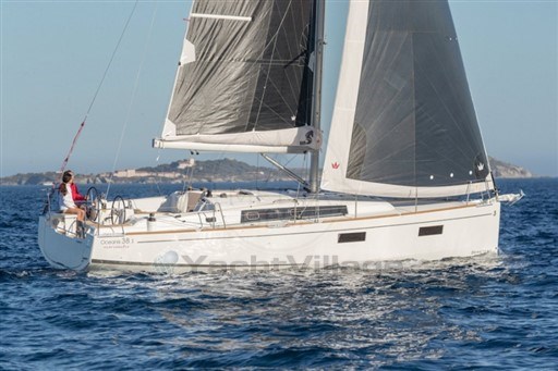 BENETEAU - OCEANIS 38.1 - exteriors