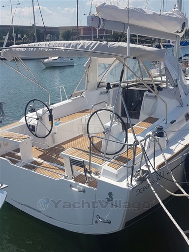 BENETEAU - OCEANIS 38.1 - exteriors