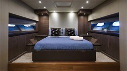 CANTIERE NAVALE ARNO - LEOPARD 24 - interiors