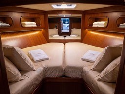 EGEMAR - LIBERTY 35 - interiors