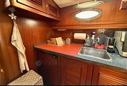 EGEMAR - LIBERTY 35 - interiors