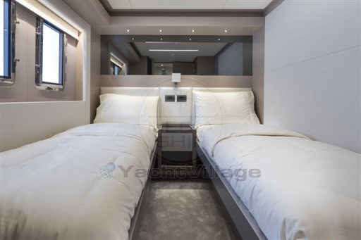 GULF CRAFT - NOMAD 70 SUV - interiors