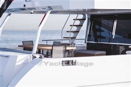 GULF CRAFT - NOMAD 70 SUV - exteriors