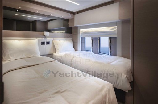 GULF CRAFT - NOMAD 70 SUV - interiors