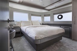 GULF CRAFT - NOMAD 70 SUV - interiors