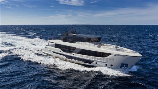 GULF CRAFT - MAJESTY 111 - exteriors