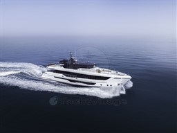 GULF CRAFT - MAJESTY 111 - exteriors