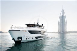 GULF CRAFT - MAJESTY 111 - exteriors