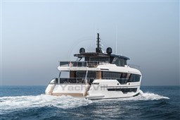 GULF CRAFT - MAJESTY 111 - exteriors
