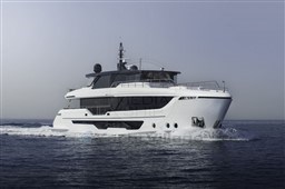 GULF CRAFT - MAJESTY 111 - exteriors
