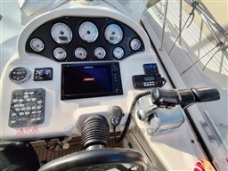 BAVARIA YACHTS - BAVARIA 33 SPORT - electronic