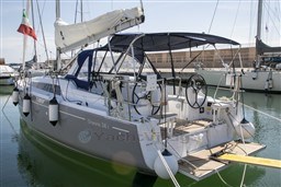 BENETEAU - OCEANIS 34.1 - exteriors