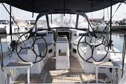 BENETEAU - OCEANIS 34.1 - exteriors