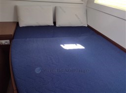 LAGOON YACHTS - LAGOON 40 - interiors