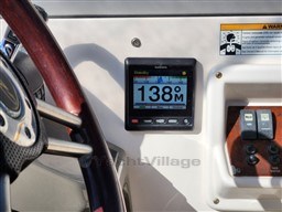 REGAL MARINE - REGAL 3350 - exteriors