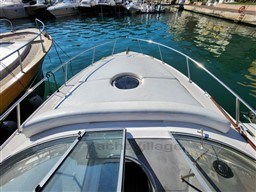 REGAL MARINE - REGAL 3350 - exteriors