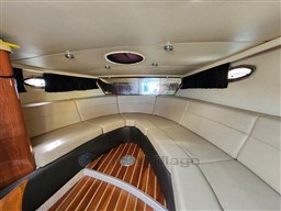 REGAL MARINE - REGAL 3350 - interiors
