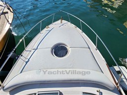 REGAL MARINE - REGAL 3350 - exteriors