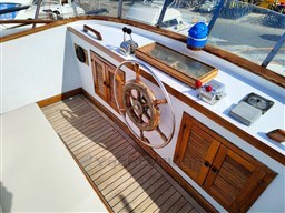 HERSHINE MARINE - HERSHINE 37 - exteriors