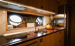 FIBERGLASS - FASHION 68 - interiors