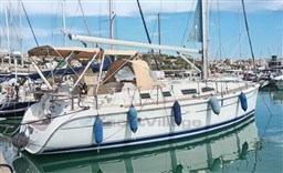 HUNTER MARINE - HUNTER 41 - exteriors