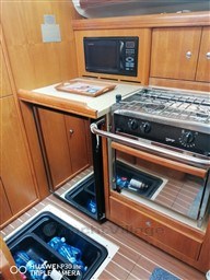 HUNTER MARINE - HUNTER 41 - interiors