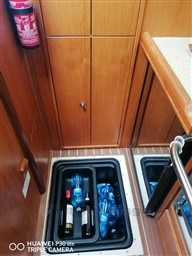 HUNTER MARINE - HUNTER 41 - interiors