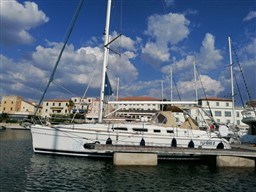 HUNTER MARINE - HUNTER 41 - exteriors