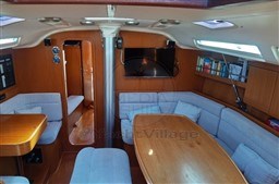 COMAR YACHTS - COMET 45s - interiors