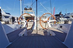 COMAR YACHTS - COMET 45s - exteriors