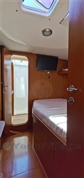 COMAR YACHTS - COMET 45s - interiors