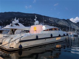 CANTIERE NAVALE ARNO - LEOPARD 27 - exteriors