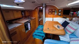 COMAR YACHTS - COMET 41S - interiors