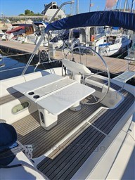 JEANNEAU - SUN ODYSSEY 42.2 - exteriors