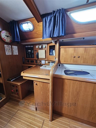 JEANNEAU - SUN ODYSSEY 42.2 - electronic
