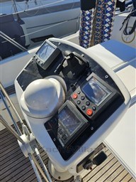 JEANNEAU - SUN ODYSSEY 42.2 - electronic