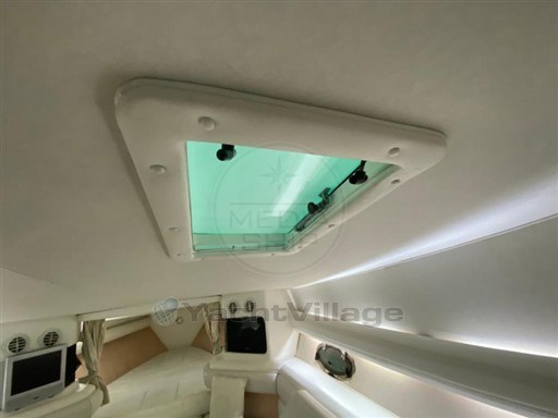 FOUNTAIN POWERBOATS - FOUNTAIN 47 - interiors