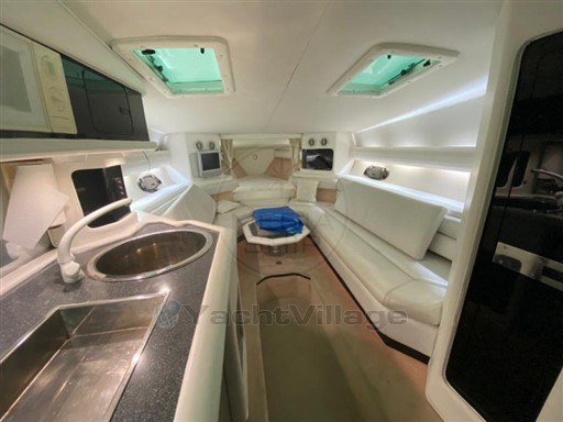 FOUNTAIN POWERBOATS - FOUNTAIN 47 - interiors