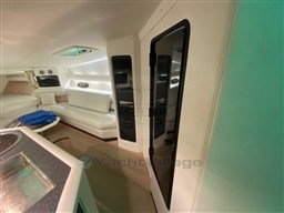 FOUNTAIN POWERBOATS - FOUNTAIN 47 - interiors