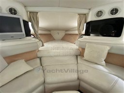 FOUNTAIN POWERBOATS - FOUNTAIN 47 - interiors