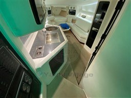 FOUNTAIN POWERBOATS - FOUNTAIN 47 - interiors