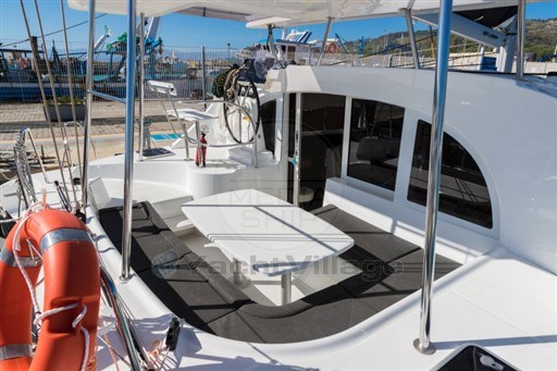 LAGOON YACHTS - LAGOON 380 - exteriors